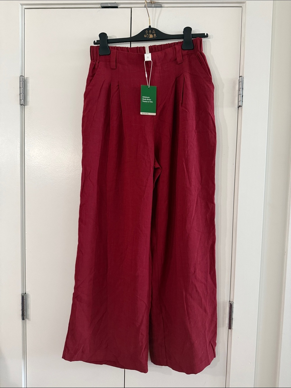 HALARA Wide-Leg Pants in Deep Wine Red